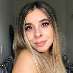 Meet your Posher, Joana